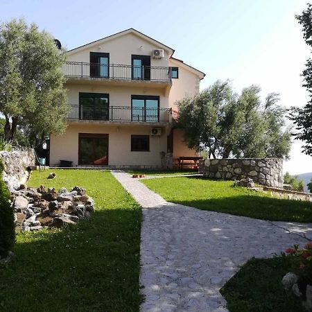 Forest Apartments Kotor Buitenkant foto