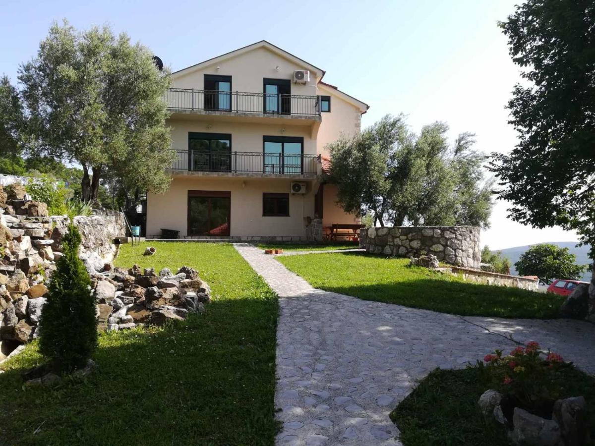Forest Apartments Kotor Buitenkant foto